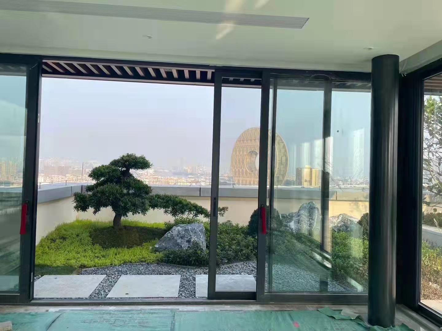 室外陽臺(tái)露臺(tái)安裝攻略|140重型提升門系列